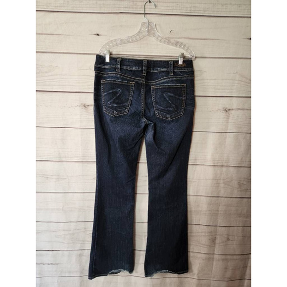 Silver Womens Suki Boot Cut Jeans Blue Pockets Dark Wash Mid Rise Denim 32X34 - Picture 2 of 7